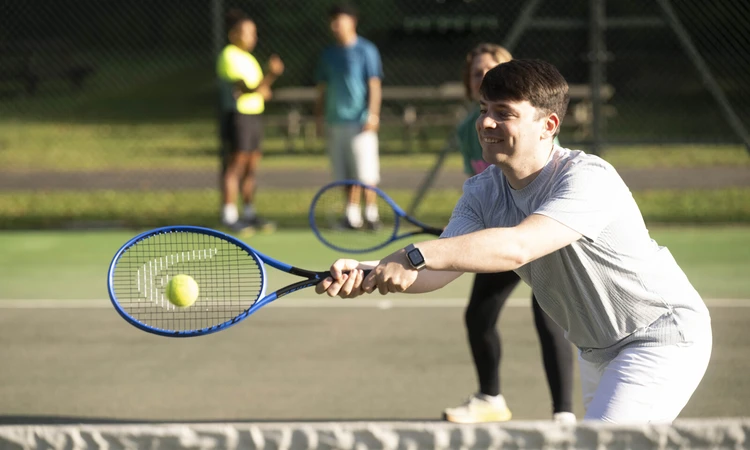 Tennis coaching at The Regent's Park
