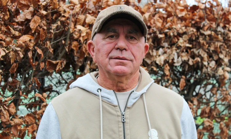 Coach headshot - Miro S